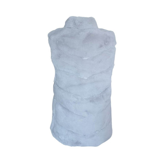 back view of the silver grey faux fur gilet