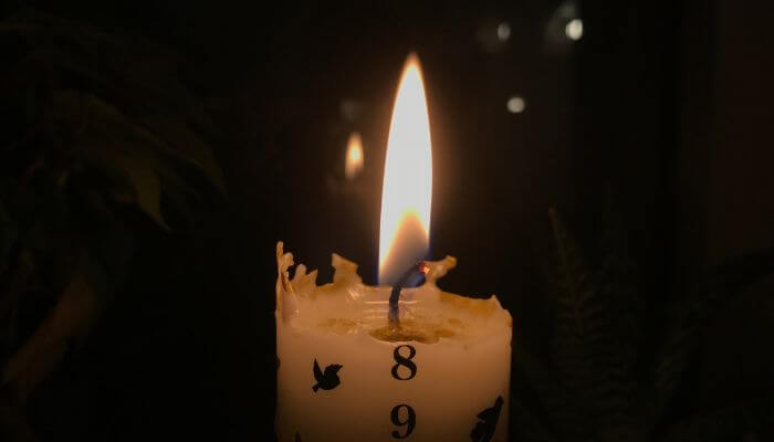 Meaningful Ways to Mark Advent