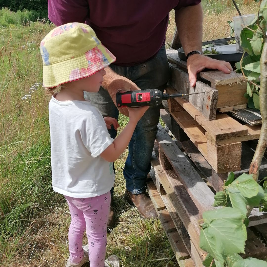 Build A Bug Hotel - Copper & Holly