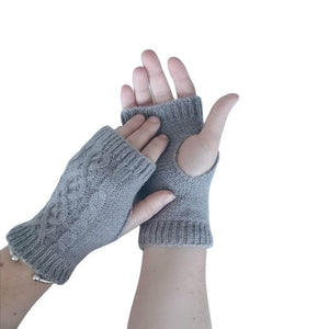 Picture of the 3 in 1 multi style silver grey glocves being worn with just the hand warmer/wrist warmer on models hands
